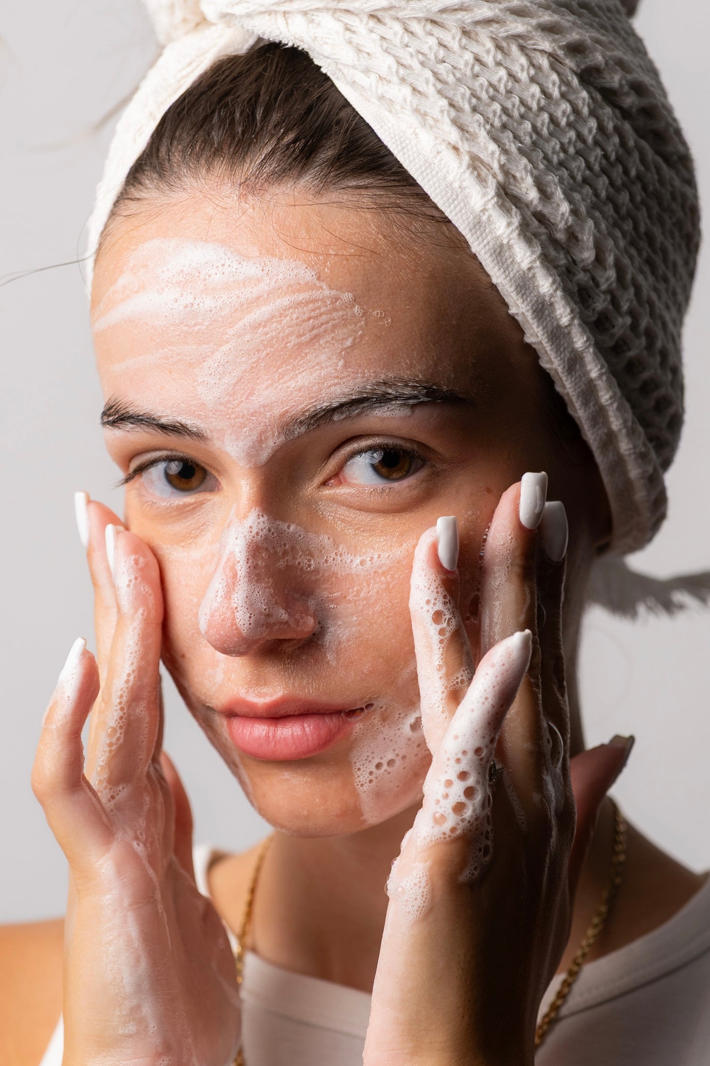 Bare face cleanser